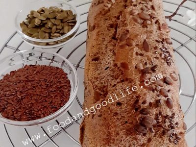 Pane ai semi di lino e zucca. Ricetta keto e paleo Pane ai semi di lino e zucca