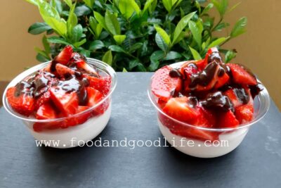 Panna cotta al latte di mandorle, ricetta chetogenica e senza lattosio Panna cotta al latte di mandorla keto