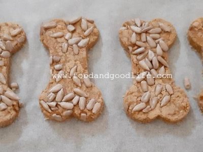 Biscotti per gli amici a quattro zampe