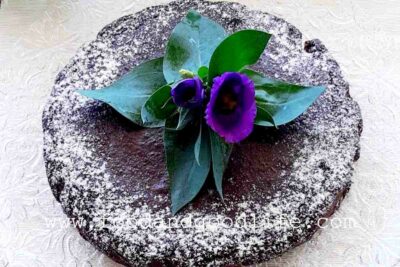 Torta al cioccolato fondente, ricetta chetogenica, senza glutine e lattosio Torta al cioccolato fondente